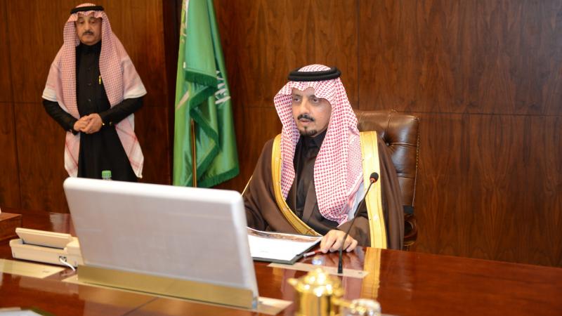 أمير عسير: تحل ذكرى البيعة والوطن يسير وفق استراتيجية دقيقة