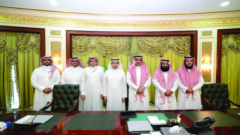 مدير الجامعة يدشن ثلاث مبادرات تقنية نوعية