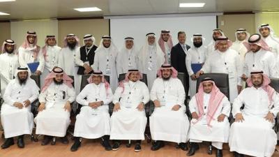 ورش تدريبية لمركز القيادة الأكاديمية