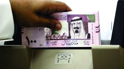 تأخير صرف المكافآت يعرض الطلاب للحرج