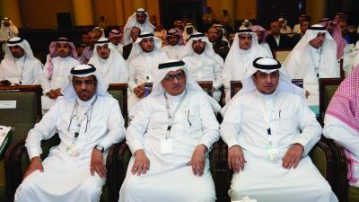 ثلاث جلسات علمية و23 مشاركا في أول أيام مؤتمر الدراسات العليا في الجامعات السعودية
