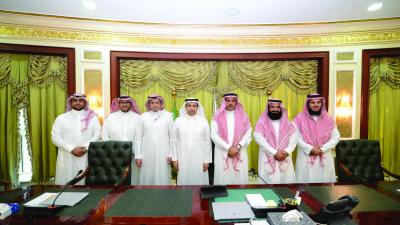 مدير الجامعة يدشن ثلاث مبادرات تقنية نوعية