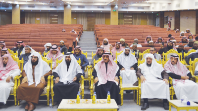 مدير الجامعة انطلاق برنامج تكوين لطلاب وطالبات الدراسات العليا