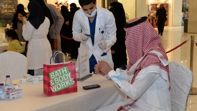 الجامعة تنظم برامج مجتمعية بمناسبة يوم الصحة العالمي