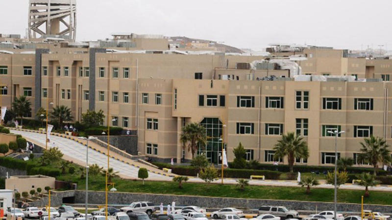 جامعة الملك خالد تستقبل طلابها المستجدين