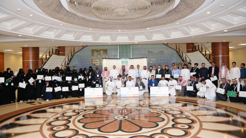 اختتام فعاليات النسخة الثانية من مسابقة رئيس الجامعة للبرمجة