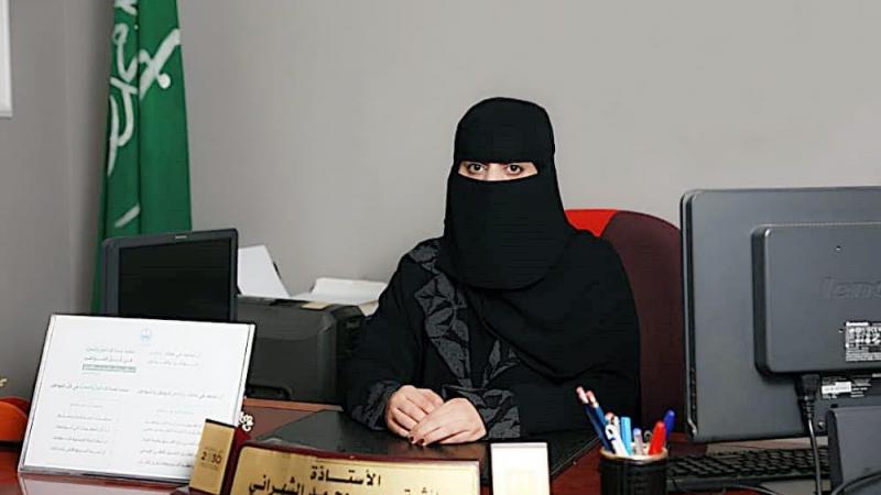 الأستاذة عائشة الشهراني: أسعى إلى تنفيذ مبادرة تخدم الأحياء المحيطة بمكتبي