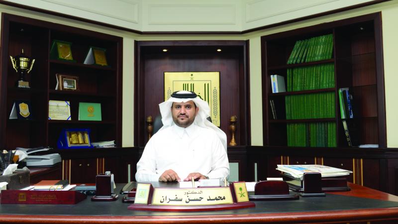 الدكتور محمد آل سفران: القيم تتغير بتغير الوضع الاقتصادي والسياسي 