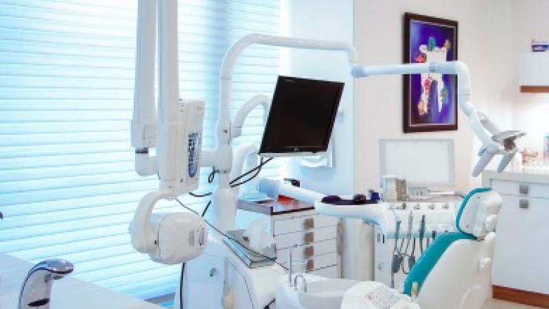 الدكتورة أمل شيبان:أدعوا الأطباء للاستقطاع من أوقاتهم في التطوع
