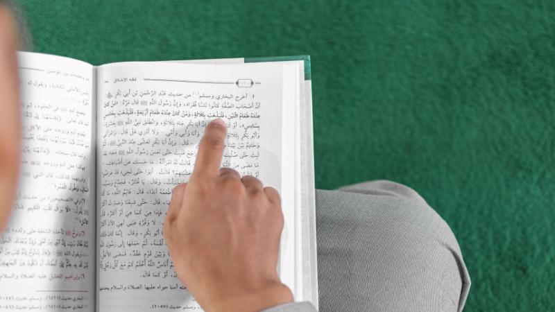دراسة توصي بتكثيف الجهود المبذولة لحماية اللغة العربية من التشويه