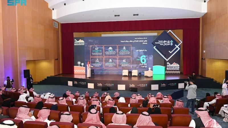 تجارب سياحية تستعرضها جولة " اكتشف بُعد عسير"