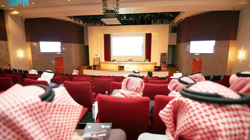 إمارة عسير تقيم ورشة عمل عن الاحتيال المالي بالتعاون مع لجنة الإعلام والتوعية المصرفية للبنوك