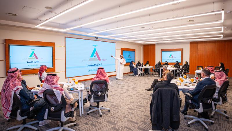 الجامعة تستقبل وفدًا أكاديميًّا للاطلاع على استراتيجيتها 2030 ومشروع المواءمة مع استراتيجية تطوير منطقة عسير